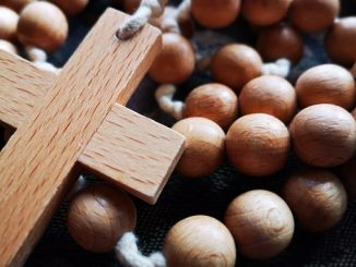 rožni_venec-foto-Marko_Drobne