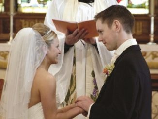 Ko ju je Bog ustvaril kot moža in ženo