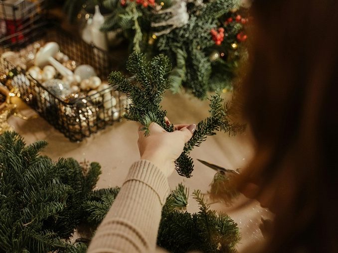 Ustvarjanje prazničnega vzdušja z božično dekoracijo
