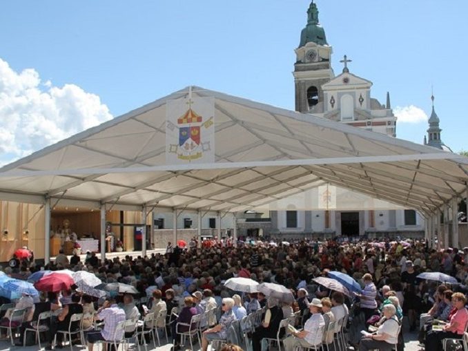 Teden družine, 24. 3. – 4. steber: Skupnost